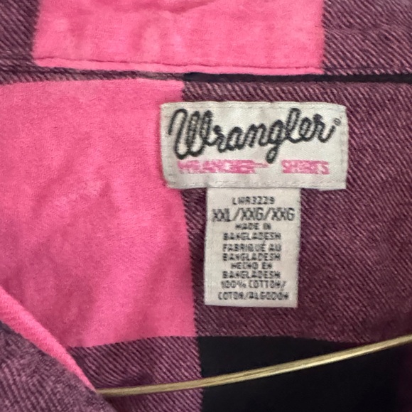 Wrangler Pink and Black Checkered Shirt - Picture 2 of 3